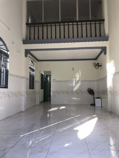 Cho thuê nhà nguyên căn mặt tiền đường số 8, p 11, Gò Vấp