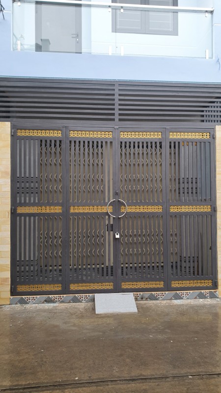 Cho thuê nhà nguyên căn 1061/86/15 Lạc Long Quân, diện tích 138 m2,4 phòng ngủ, 138m2, 4 phòng ngủ, 3 toilet