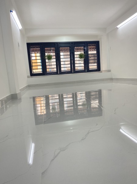 Cho thuê nhà nguyên căn, HXH, nhà mới