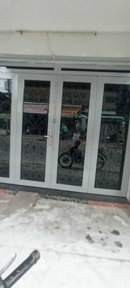 Cho thuê nhà nguyên căn mặt tiền quận Bình Thạnh ( Phường 2 )