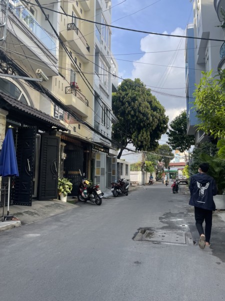 Cho thuê nhà Sư vạn Hạnh Nhà đẹp kết cấu trệt lầu 2pn 3wc giá 26tr/th