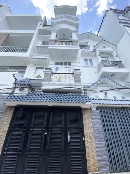 Cho thuê nhà quận 7 sát bên Phú Mỹ Hưng Gần Việt Pháp