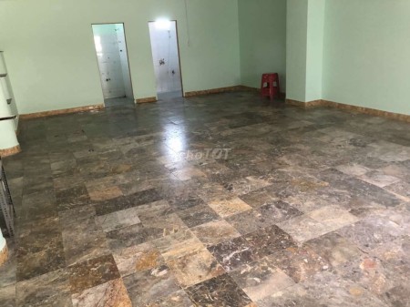 Nhà ở + làm kho 1 lầu 6.5x12m giá thuê 14tr/tháng