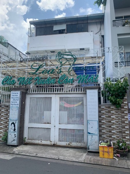 Cho thuê nhà nguyên căn mặt tiền bàu cát,DT: 9X27,lửng 2 lầu giá 110tr