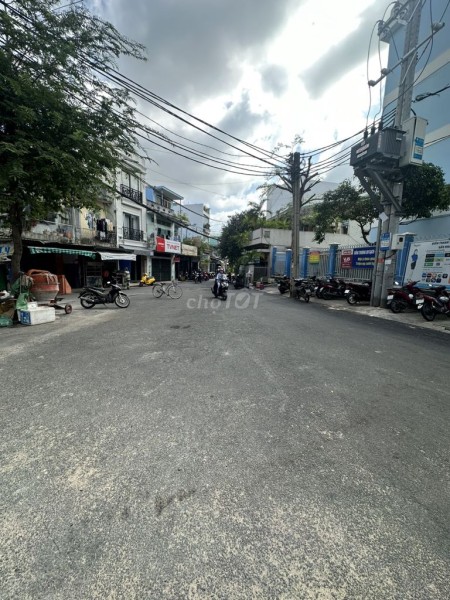 Cho thuê nhà Tái Thiết, P.11, Q.Tân Bình, 4.5mx15m,