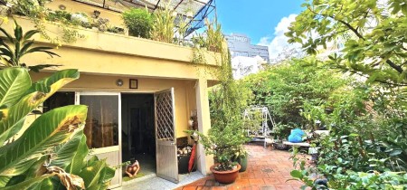 Cho thuê biệt thư mini, nhà nguyên căn bình thạnh, 300m2, 3 phòng ngủ, 2 toilet