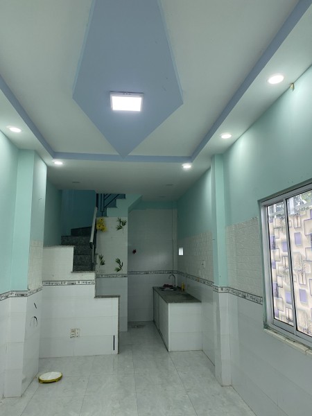 Cho thuê nhà dường số 5 giáp Nguyễn Sơn dtsd 48m2 chỉ 4,5 triệu