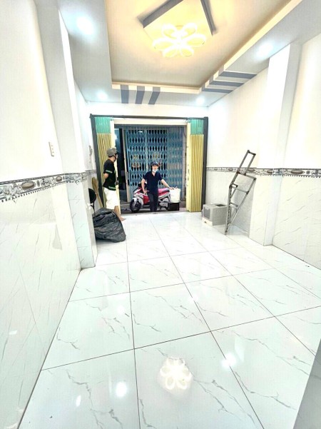 10tr/tháng 2PN,2WC,2 máy lạnh,bannconl,Lê Văn Duyệt,P3,Bình Thạnh, 40m2, 2 phòng ngủ, 2 toilet