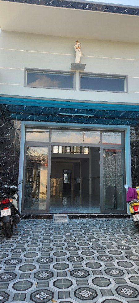Cho thuê nhà nguyên căn làm kho/xưởng/văn phòng dt 220m2, 220m2, , 3 toilet