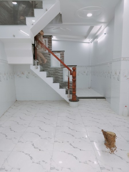 Nhà Cho thuê 3.5 x 12m đường Phú Định, P16, Q8. Giá 6tr, 80m2, 2 phòng ngủ, 2 toilet