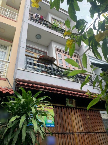 Cho thuê nhà đẹp HXH ngay chợ Tân Hương 4 x 12- 3T BTCT chỉ 11 triệu TL CC