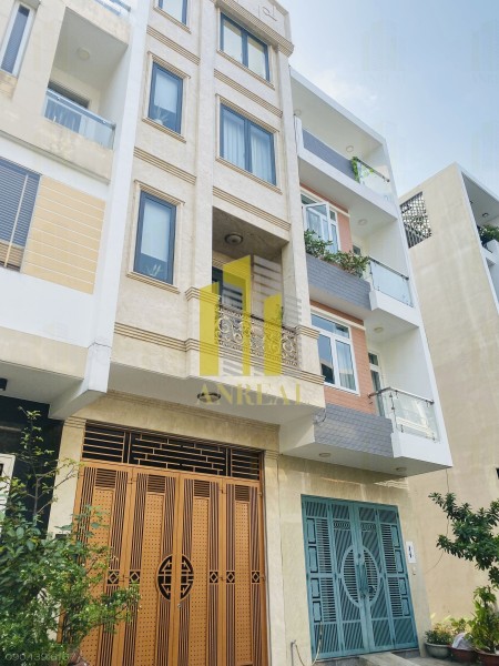 Nhà Có Thang Máy ngay Trần Não 3 lầu Giá chỉ 25 triệu, 100m2, 4 phòng ngủ, 5 toilet