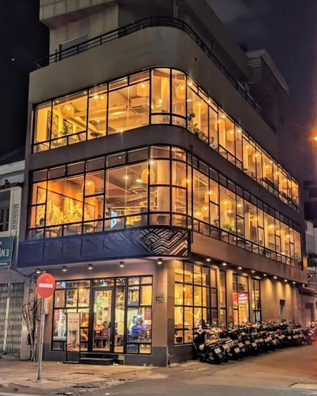 Siêu vị trí! Góc 2MT Nguyễn đình Chiểu, Quận 3_5x20M_Trệt 2 lầu_ 80 triệu, 290m2, 6 phòng ngủ, 7 toilet