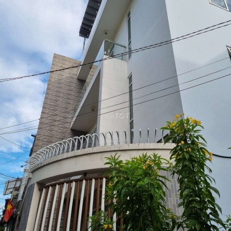 cho thuê nhà Pham Văn Hai, Phường 5, Quận Tân Bình diện tích: 8x12m 1 trệt 2 lầu (22tr/tháng, 96m2, 5 phòng ngủ, 6 toilet