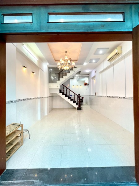 Cho thuê nhà nguyên căn mới sơn sửa 88m2 quận 12 gần chợ cầu đồng