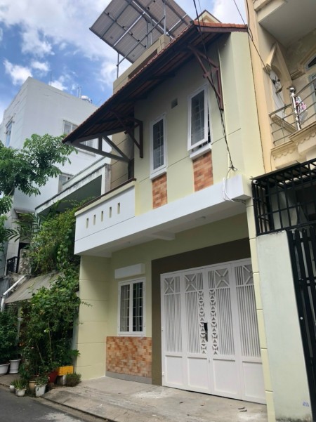 Cho thuê nhà nguyên căn mặt tiền đường 66 Tân Quy Đông quân 7