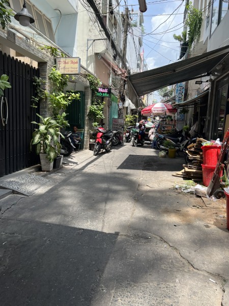 Cho thuê nhà 29m2 1 trệt 2 lầu chợ Hoa Hồ Thị Kỉ, tiện kinh doanh giá 16 triệu