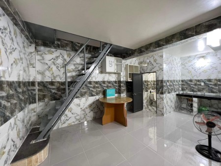 Cho thuê nhà HXH Phùng Văn Cung, Phú Nhuận, DTCN 60m2, 2 lầu, 3PN