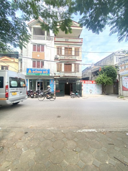 Đi đến slide 1