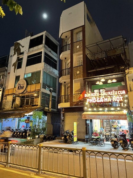 Đi đến slide 4