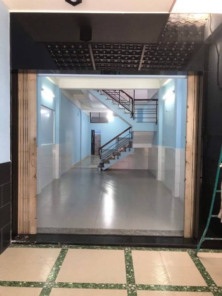 Cho Thuê Nhà đường Bàu Cát, phường 11, quận Tân Bình, 200m2, 2 Tầng, Giá 19 Triệu. KD đa ngành nghề