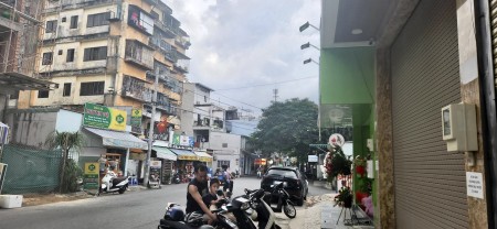 Đi đến slide 1
