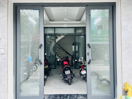 Đi đến slide 1