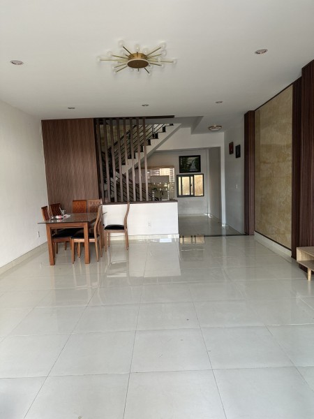 Đi đến slide 1