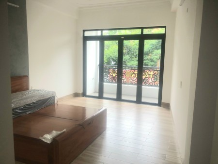 Đi đến slide 6