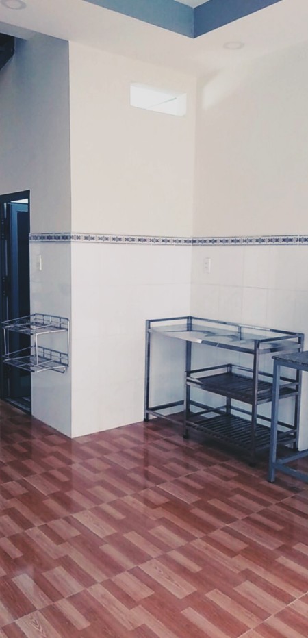 Cho thuê nhà phường Phú Thọ Hoà 4,5 x 8,1 lâu chỉ 6trieu