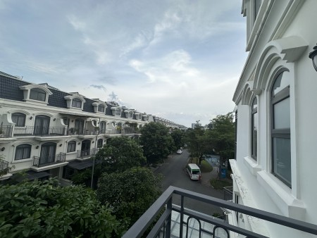 Đi đến slide 9