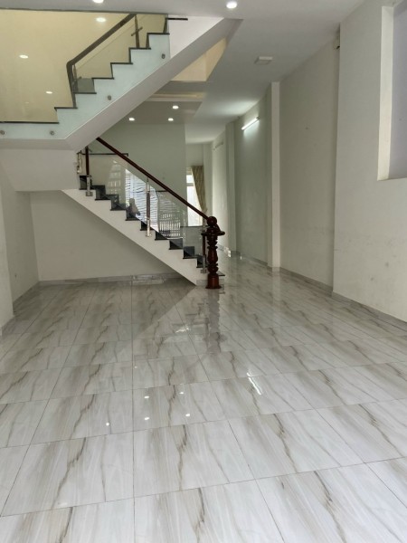 Cho thuê NNC (2PN-200m2)Tại P.Hiệp Bình Phước,Thủ Đức – KDC Hồng Long