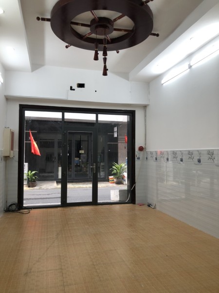 Cho thuê nhà HXH 14 Văn Chung, Phường 13, Tân Bình, 3 Tầng, 300m2 Sd, (5x20) giá 19tr.