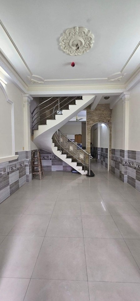 Nhà hẻm 861 Trần Xuân Soạn, Tân Hưng, dt 5x15m, 2 lầu 5PN, 2WC