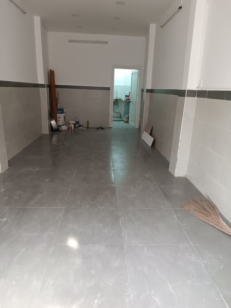 Cho thuê nhà nguyên căn đường Vĩnh Hội, phường 3, Quận 4. Kết câú 1 trệt 1 lầu.