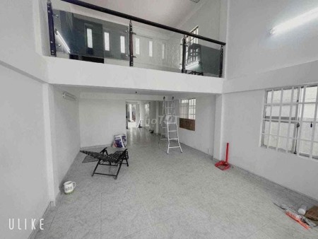 Cho thuê nguyên căn Mặt Tiền Kinh Doanh Trần Xuân Soạn, P. Tân Thuận Tây, Quận 7