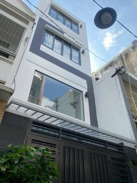 Cho thuê nhà HXH Nguyễn Đình Chiểu, Q3, 5 Tầng, 200m2 SD, CT cuối nhà.