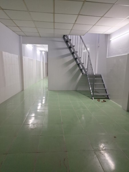 Cho thuê nhà nguyên căn 60 Lâm Văn Bền, phường Tân Kiểng, Quận 7