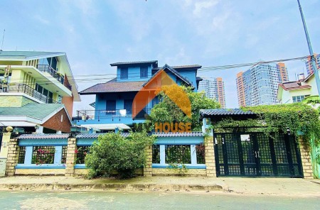 Hết hồn villa view sông mát rượi chỉ 60 triệu to lù lù ngự quận 2 ạ.^^