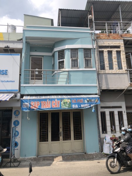 Cho thuê nhà nguyên căn mặt tiền đường, gần chợ, trường học