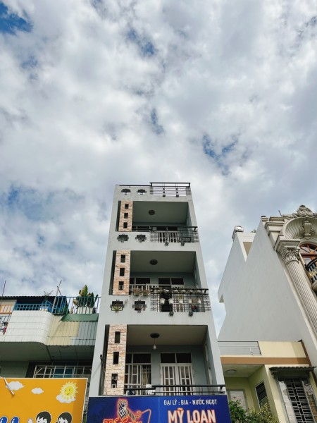 Chính chủ cho thuê nhà MT 30M 192 Tân Hương, Tân Phú, 5 lầu, 320m2 Sd.