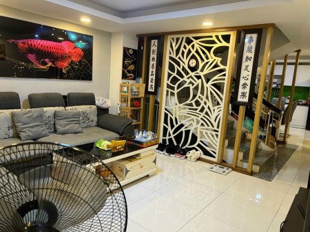 Cho thuê MT cư xá Bình Thới. 1 trệt 2 lầu sT. 4 PN. 4x15. Giá 22 tr TL