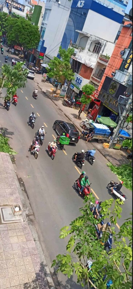 Đi đến slide 3