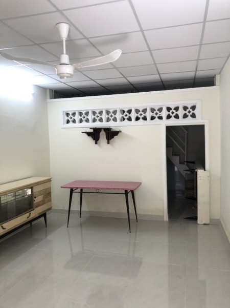 Cho thuê nhà VTKD hẻm ôtô thông Lê Trọng Tấn quận Tân Phú 3,5 x 9 - 1 lầu chỉ 8 triệu tl