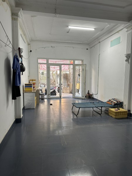 Mặt tiền Mê Linh 4x22m. 1 Trệt, 3 lầu, 6 phòng, 5wc. Kinh doanh đa nghành