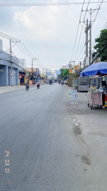 Cho thuê nhà mặt tiền 20M Bình long quận Tân Phú 500m2, VTKD chỉ 40 triệu