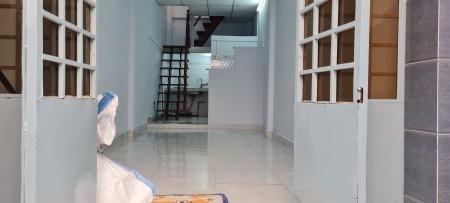 Cho thuê nhà nguyên căn đường Bùi Hữu Nghĩa, 2,8m x 11m, 1 trệt 1 lầu.