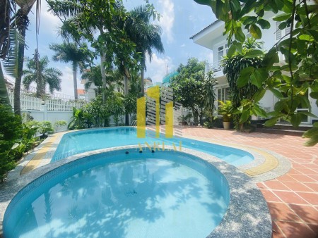 Biệt thự sân vườn khuôn viên 600m2 - Hồ bơi. Khu Thảo Điền