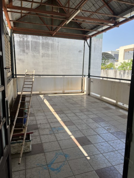 Đi đến slide 8