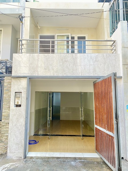 Cho thuê nhà nguyên căn ngay Lotte Mark quận 7